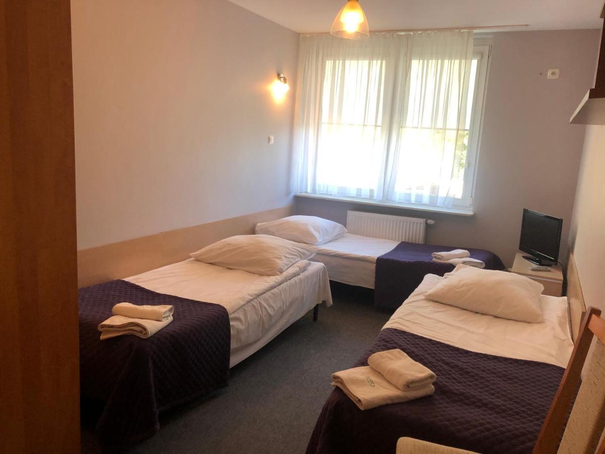Sosnowe Zacisze Hotel Kleosin Eksteriør billede